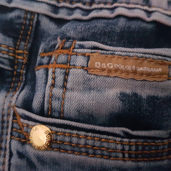 Jeans - Picture 2 of 8